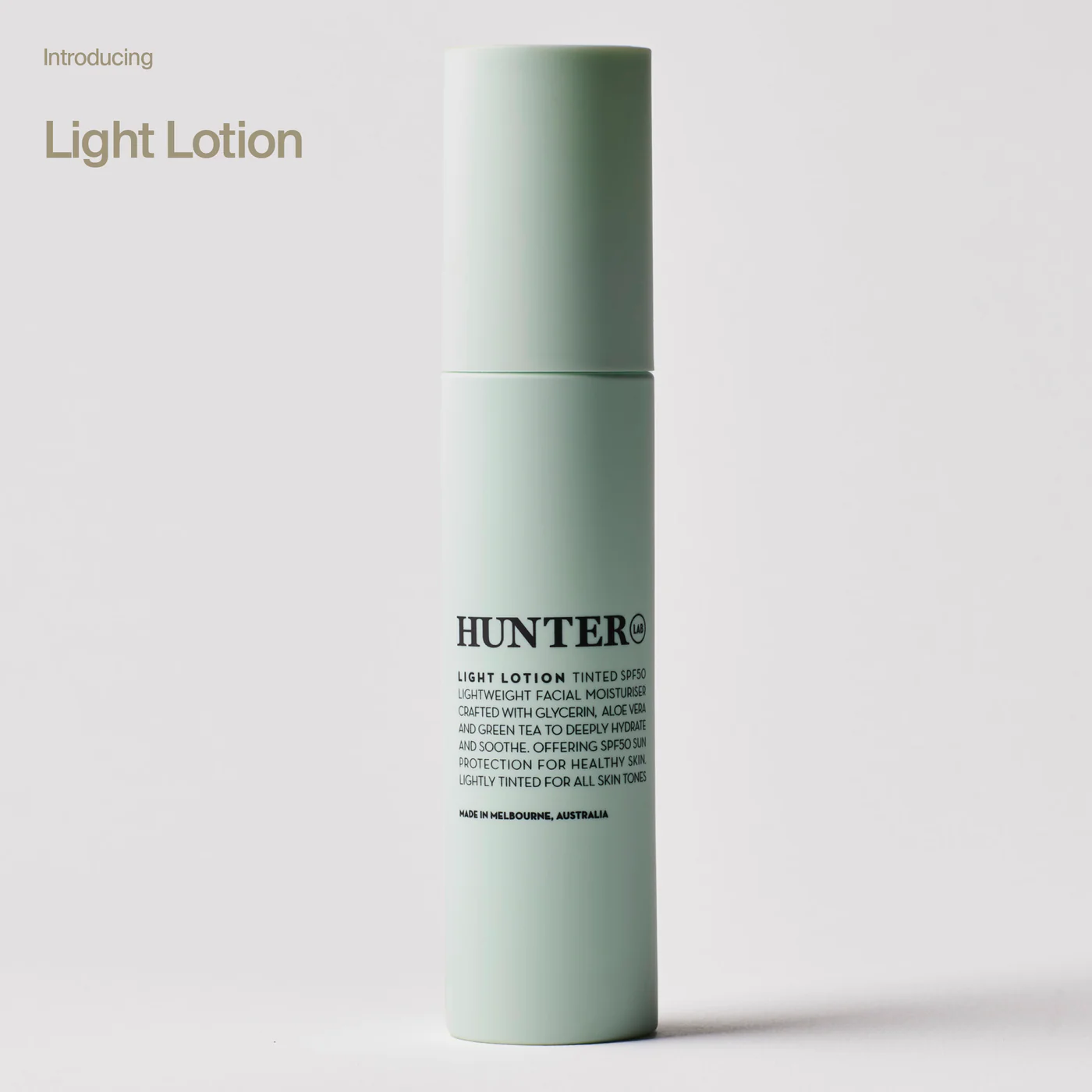 Light Lotion Tinted SPF50 image 3